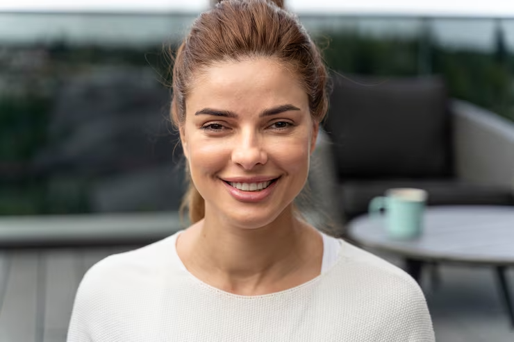 <em>Camila Rojas</em>